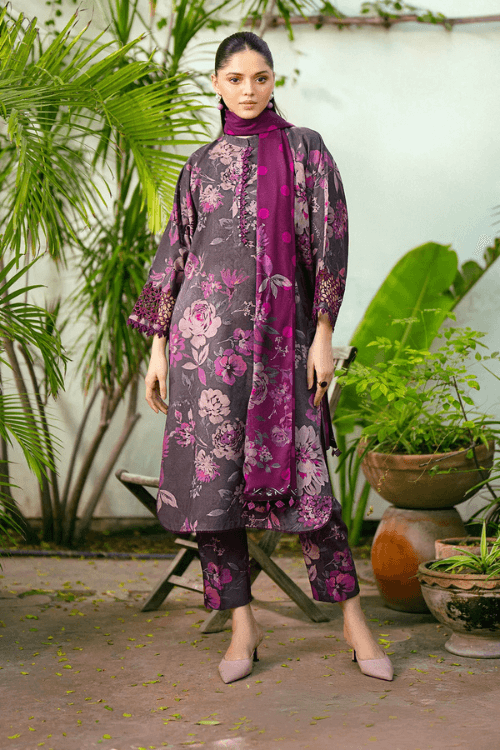 3PCS Printed Lawn Suit Berry Bloom – Unstitched