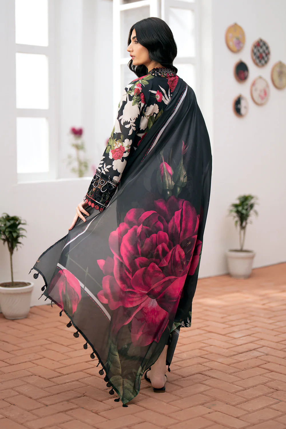 3 PCS Digital Printed Karandi Rose Noir - Unstitched